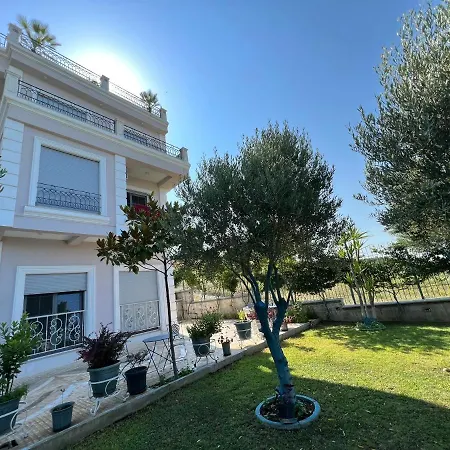 Luiss Panorama * Durres