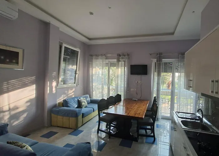 Luiss Panorama Ferienhaus Durrës